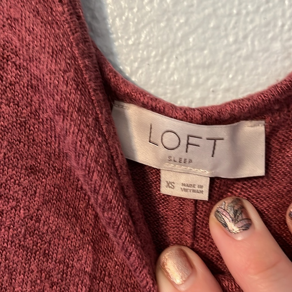 5/$25 | LOFT Heathered Pajama Romper - Picture 5 of 8